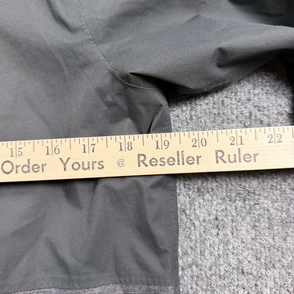 The North Face Rain Jacket Boys L 14/16 Grey DryVent Hooded Colorblock Coat